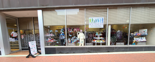 Bella's Bargains Logo