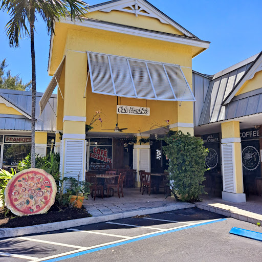 Cafe Frankie's - Visual