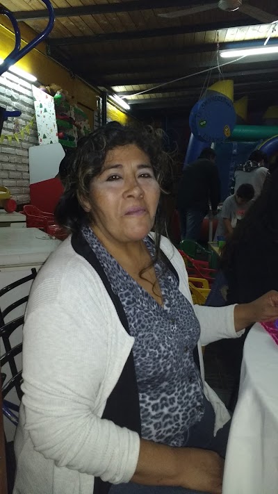 Photos of Nona Pita