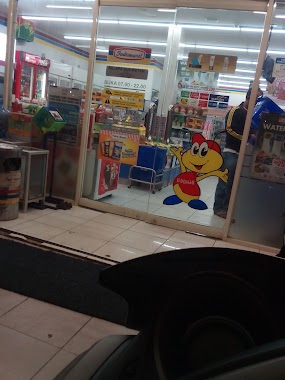 Indomaret Kelapa Dua Wetan, Author: edy purwanto