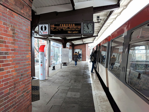 U Hudtwalckerstraße