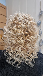 Photo n°12 de Sympa'tif à Sisteron (Salon de coiffure)