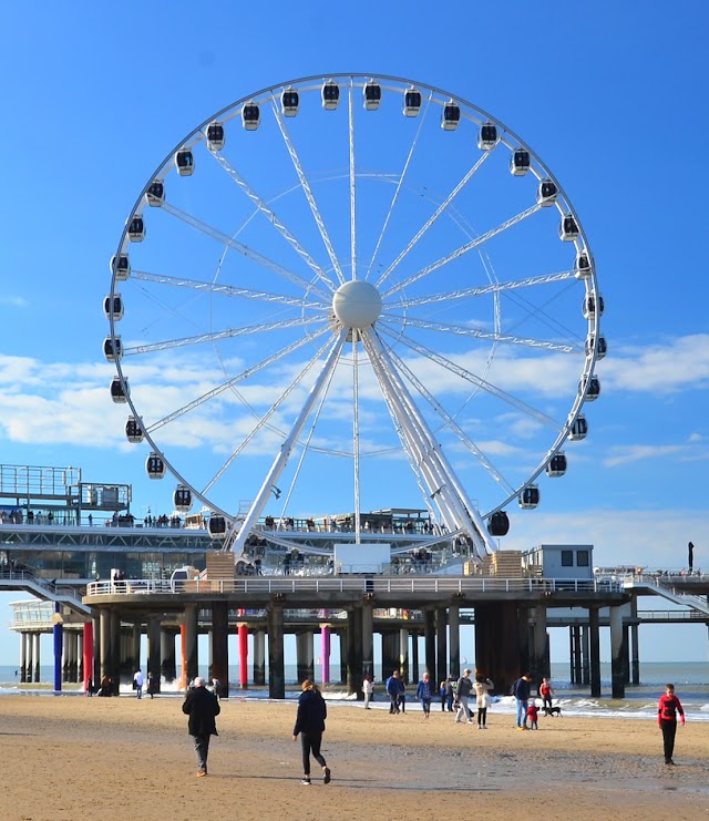 SkyView Pier