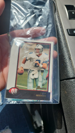 BJ’s Sports Cards & Memorabilia - Thumbnail