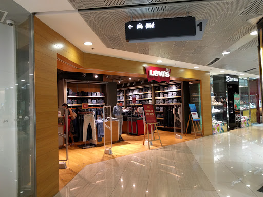 Levi's Causeway Point - Thumbnail