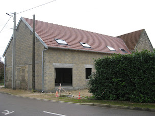 Photo n°4 de Rougelin Charpente Couverture E.U.R.L à Nuits-Saint-Georges (Charpentier)