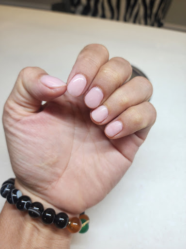 Sawgrass Nails - Visual