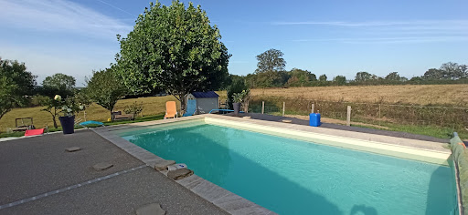 Photo de Priant Piscines - Mondial Piscine à Boussac (23600)