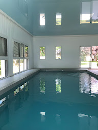 Photo n°19 de Ar Men Déco - Plafond tendu (toile à chaud/froid, mat/brillant, led, acoustique) à Préfailles (Couvreur)