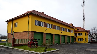 Photos of J&aacute;sz-Plasztik Aut&oacute;centrum - J&aacute;szber&eacute;ny, Mercedes-Benz bemutat&oacute;terem &eacute;s szerviz