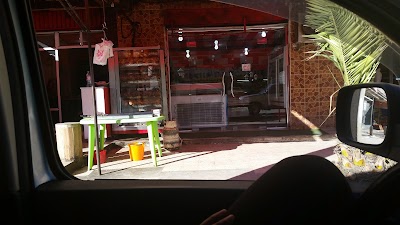 Photos of Boucher LAKHDER