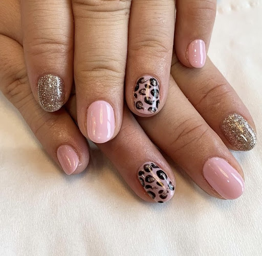Belle & Bee Beauty Gallery - United Kingdom