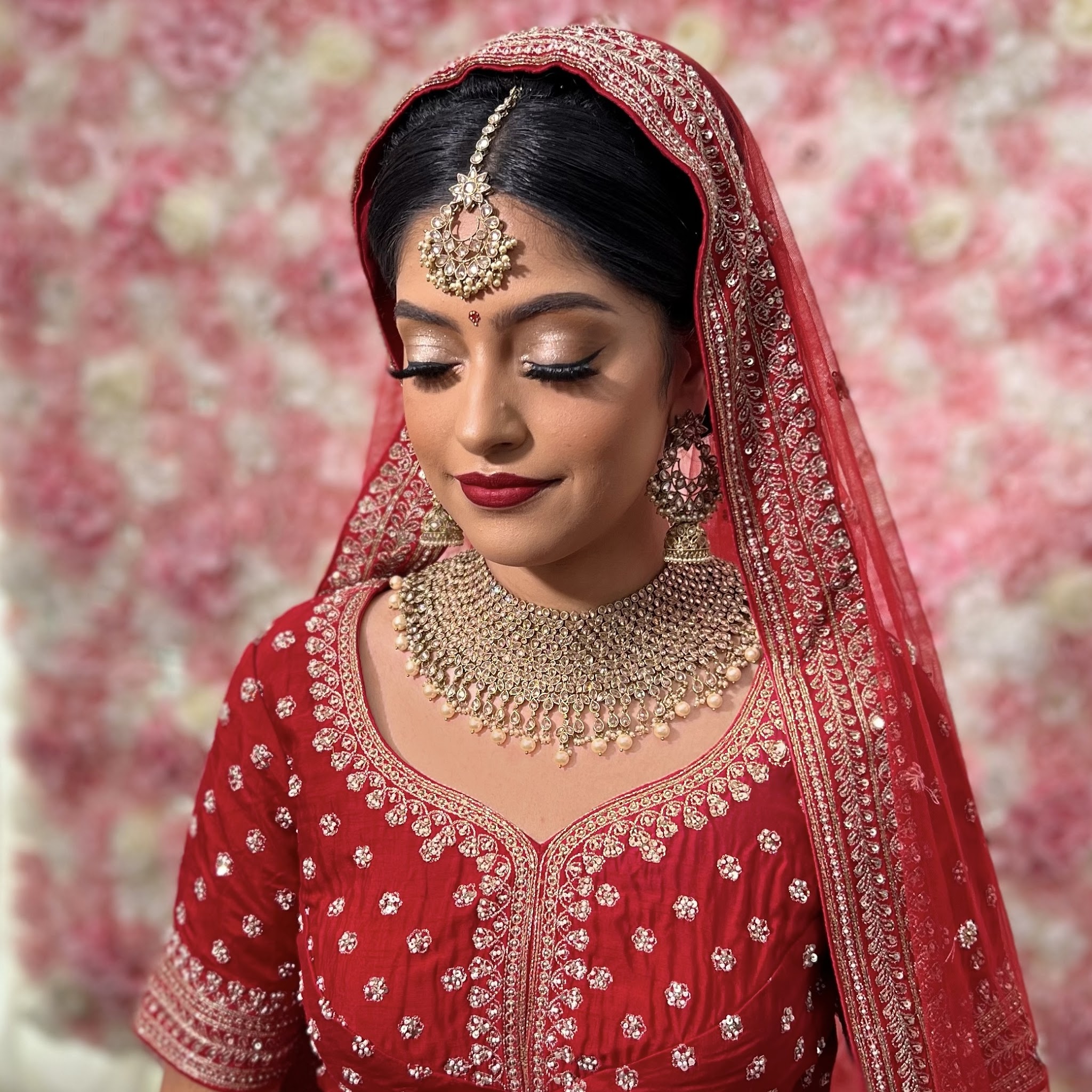 Radiance Pro - Makeup Artists - photo 1