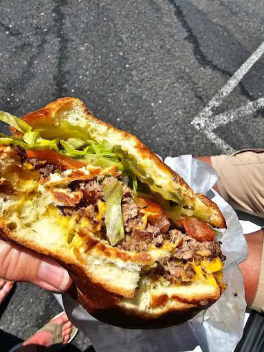 Gorilla Grill - Visual