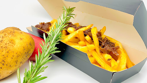 Photo 3 - LUXURY BURGER