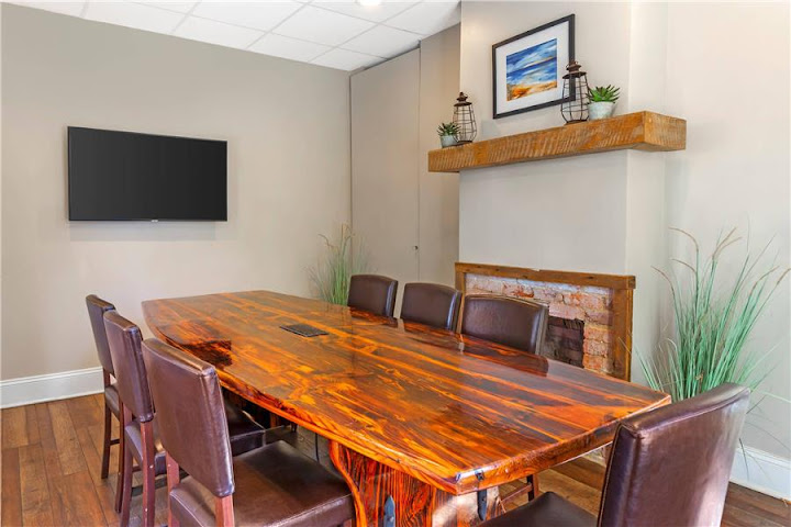 The Colonial Inn, an Ascend Collection Hotel by null