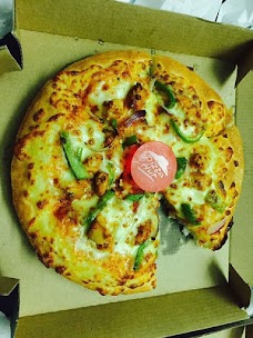 Pizza Hut karachi Zamzama Blvd