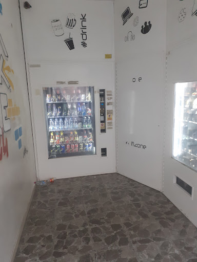 Drink Snack & More