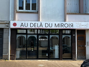 Photo n°1 de Au delà du miroir By Clément à Saint-Nazaire (Salon de coiffure)