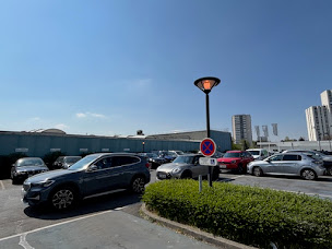 Photo n°18 de BMW MINI Lille - Groupe Autosphere à Villeneuve-d'Ascq (Vendeur de voitures d'occasion)