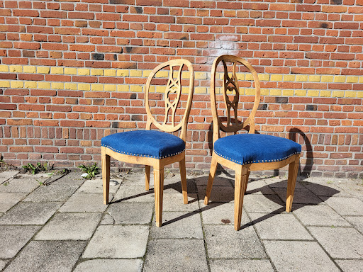 RC Meubelstoffering