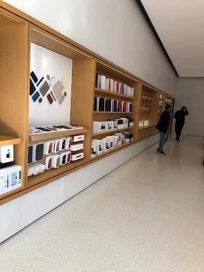 Photos of Apple Clarendon