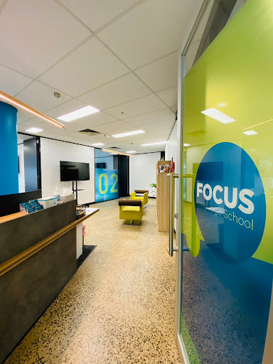 Focus Language School - Visual