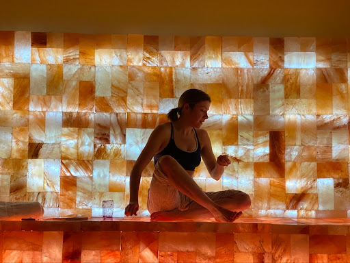 Pink Lounge: Dry Salt Therapy - Thumbnail