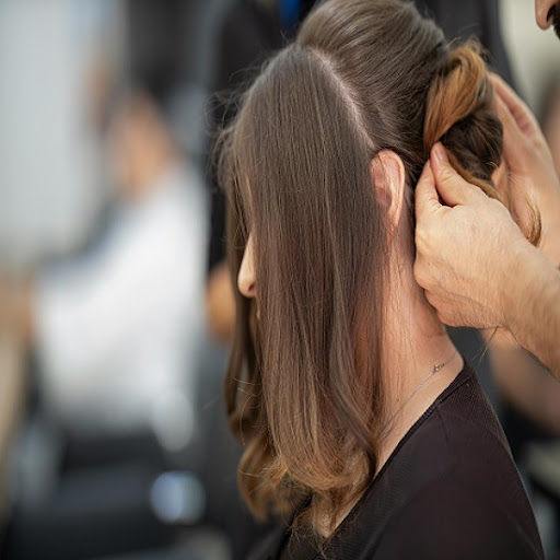 Get a perfect hair style. post image