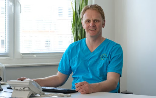 Praxisgemeinschaft Detlef Schmeichel & Dr. med. Stefan Deckena - Hausärzte • Allgemeinmediziner und Internist Gallery - Germany