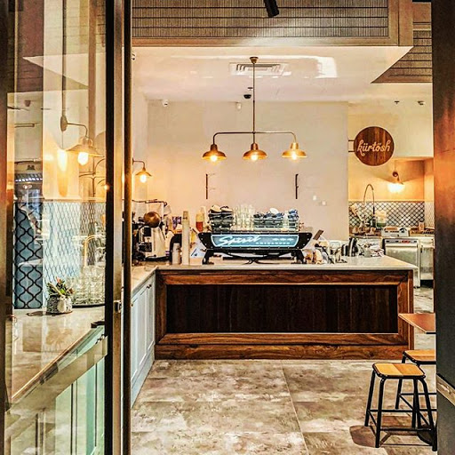 Photo of Kürtősh - Darling Square