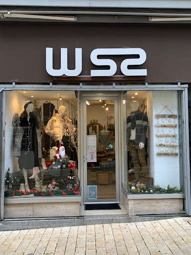 W52 - Visual