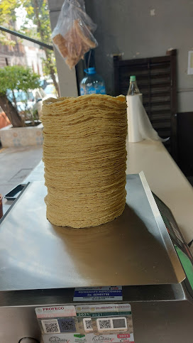 TORTILLERÍA: "LAS MEJORES DEL RUMBO" by null