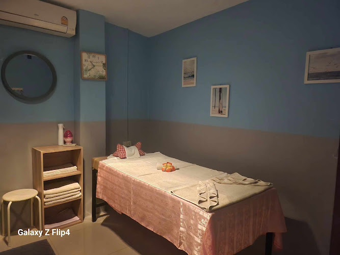 Haru Akasuri massage photo