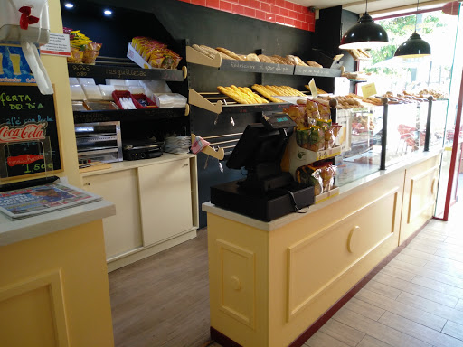 7 Pan Café Gallery - Spain