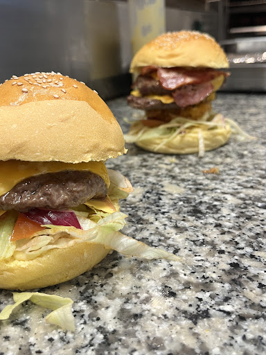 Photo 3 - BURGER CITY
