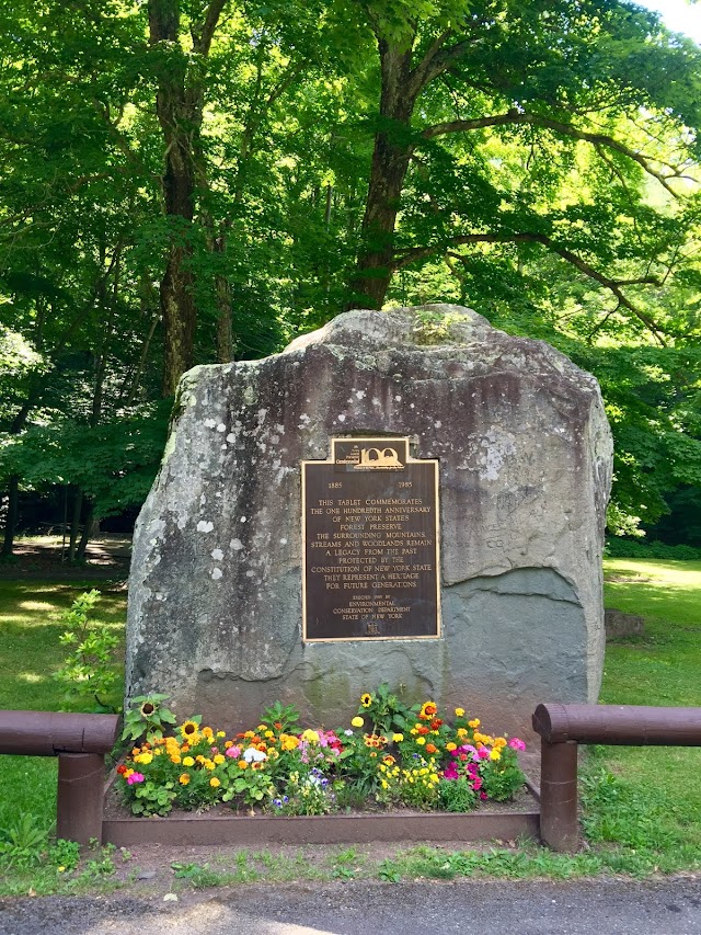 Devil's Tombstone Campground