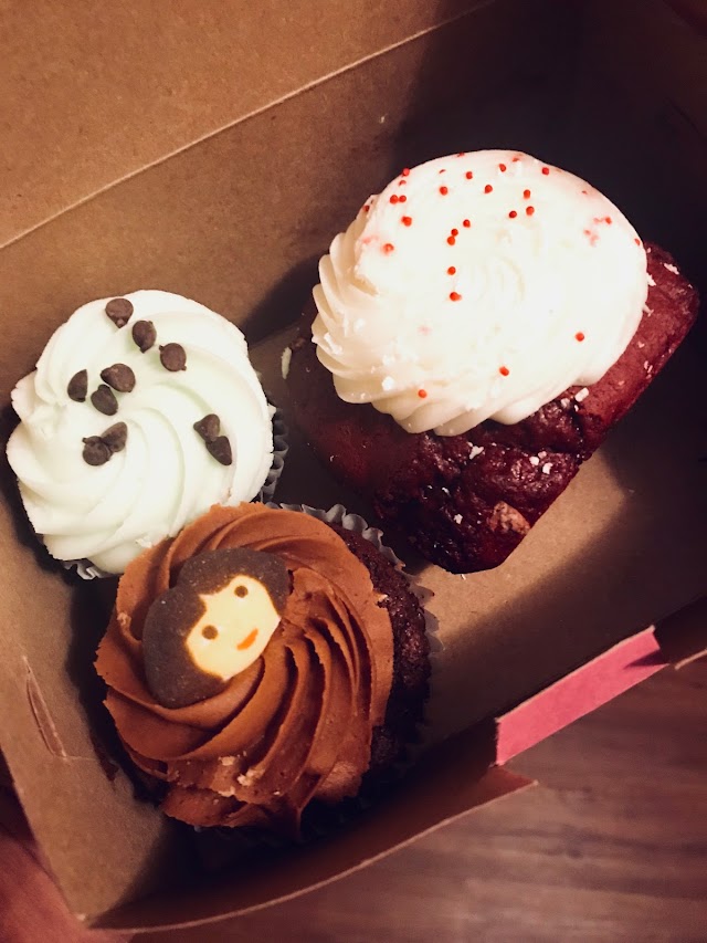 The Flying Cupcake