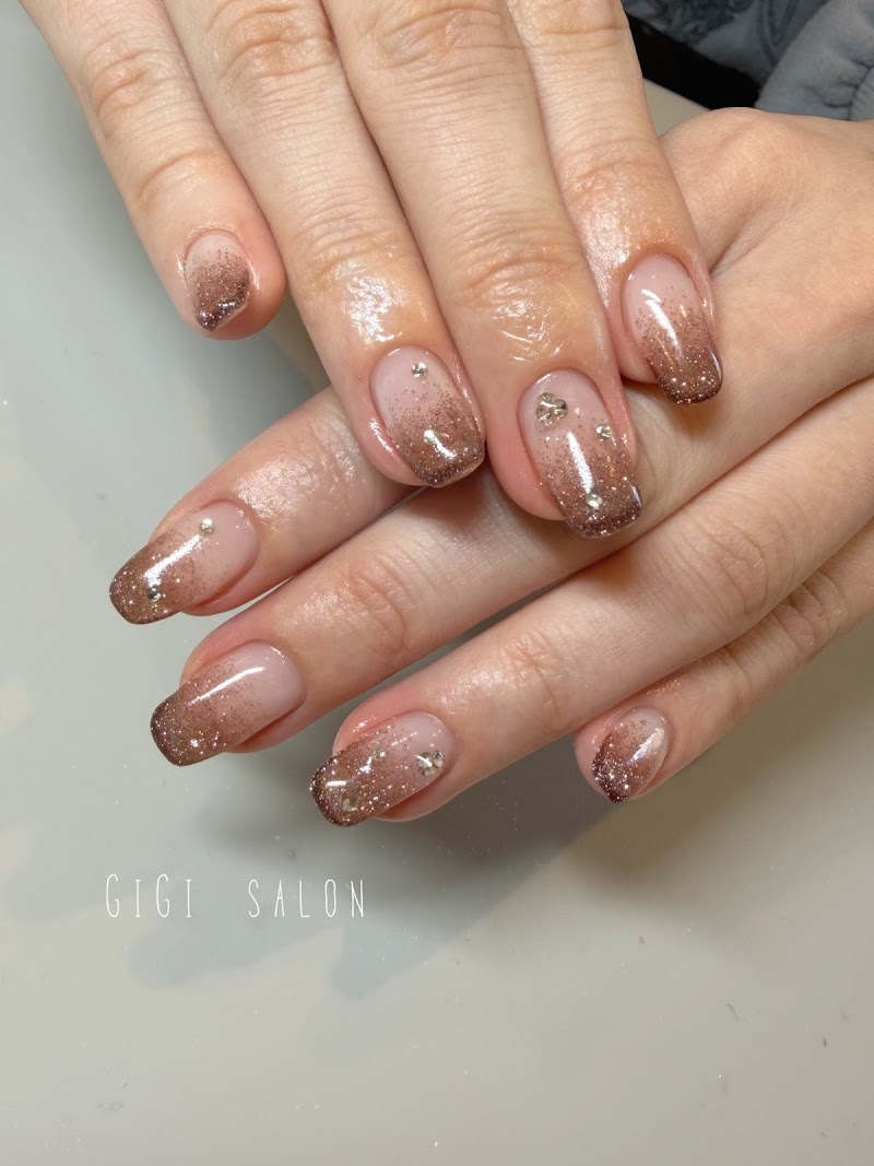GiGi Salon