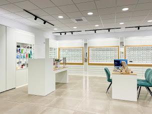 Photo n°18 de Centre de Vision Olivia K - OPTICIEN - VERQUIN BETHUNE à Verquin (Magasin de lunettes de soleil)