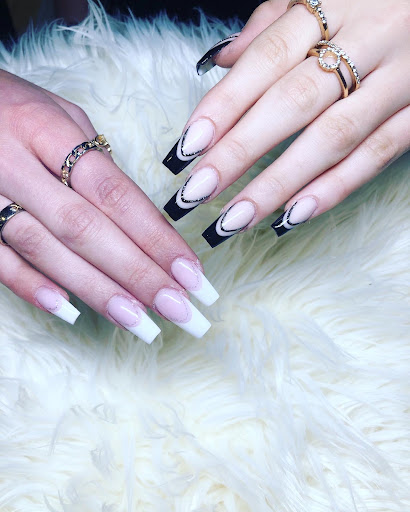 Fantasynail Neuburg 2 Filiale - Thumbnail