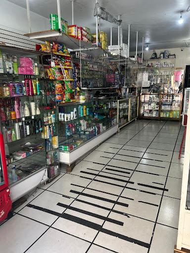 Farmacia y Consultorio Médico