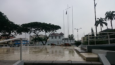 Photos of Museo Naval y Buque Calder&oacute;n