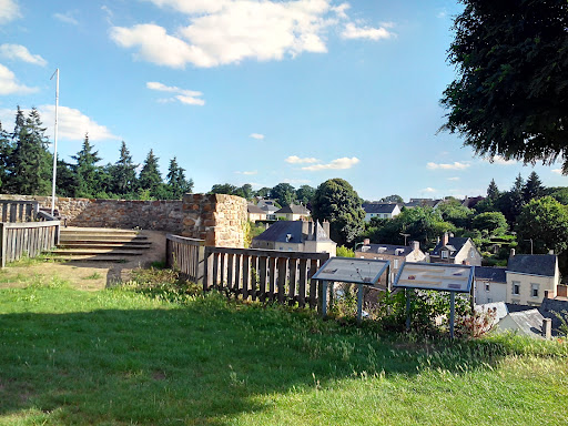 Agence immobilière Breton & Jeanneau - Montsûrs - Thumbnail