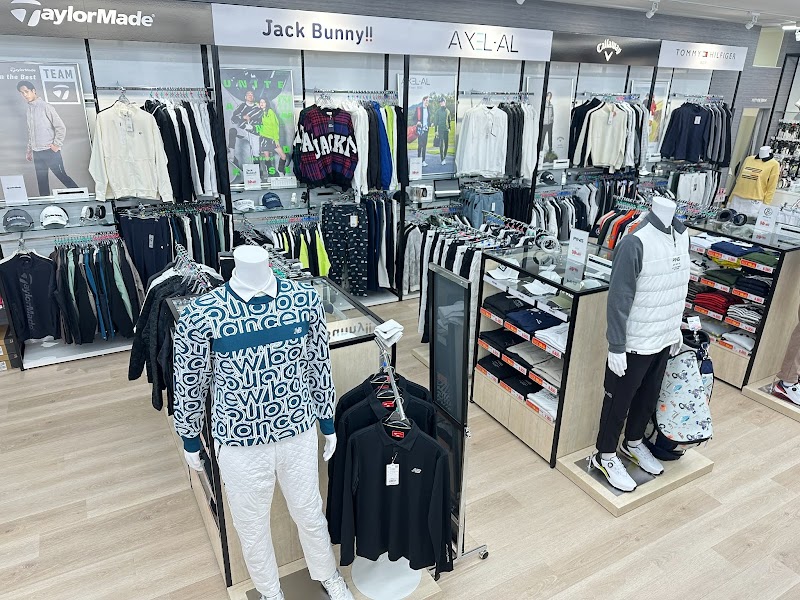 つるやゴルフ藤沢店