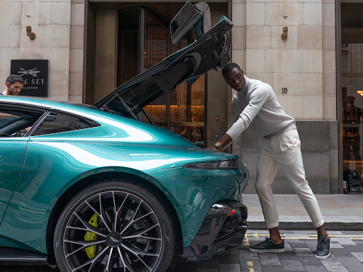 Starr Luxury Cars - Miami Gallery - United States