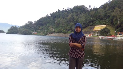 Photos of Hendra Syahroni Station