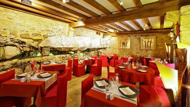 La Petite Tonnelle by null