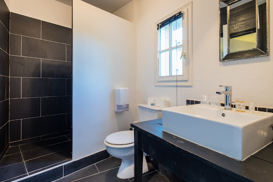 L'Île Ô Château by null