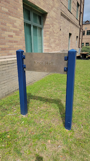 Koen Hall - Visual